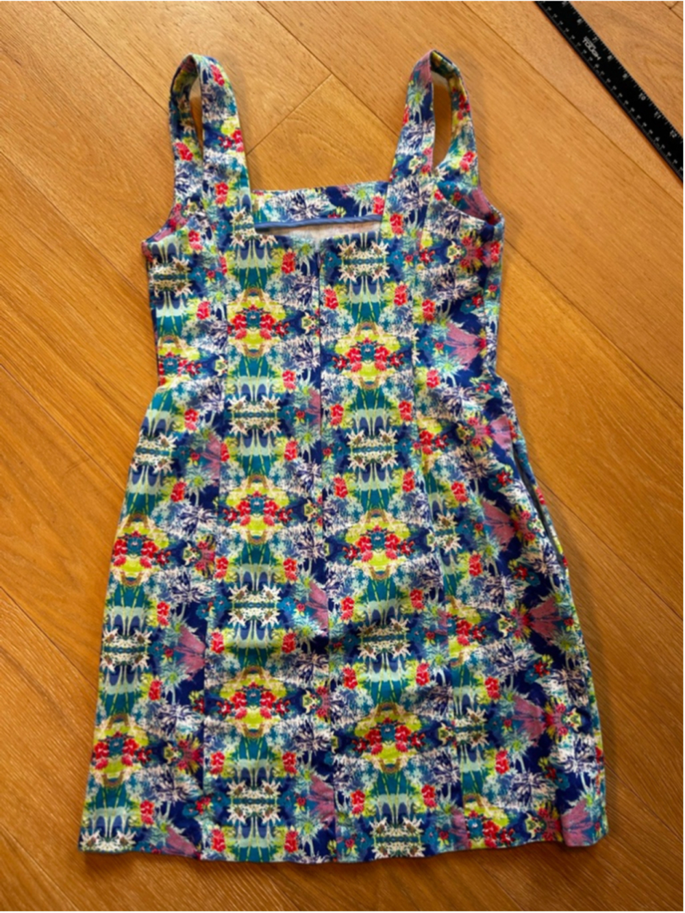 Victoria’s Secret 90s Floral Mini Size 2 Structured Bodice Kentucky Derby - Picture 4 of 8